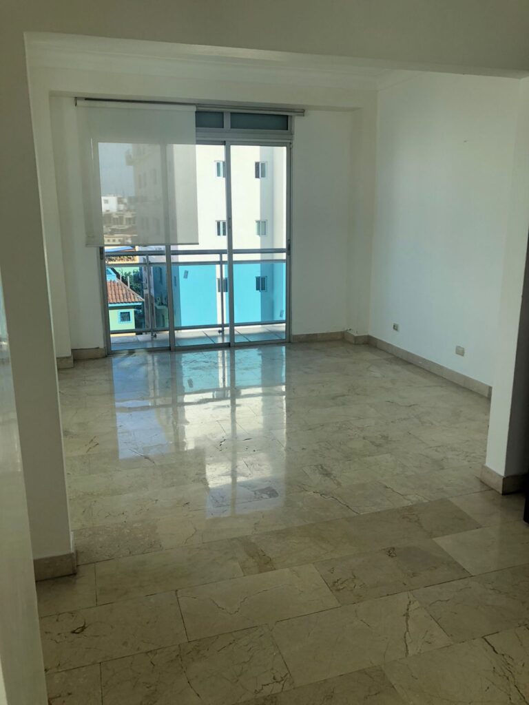 Pent-house Exclusivo en Urbanización Real
